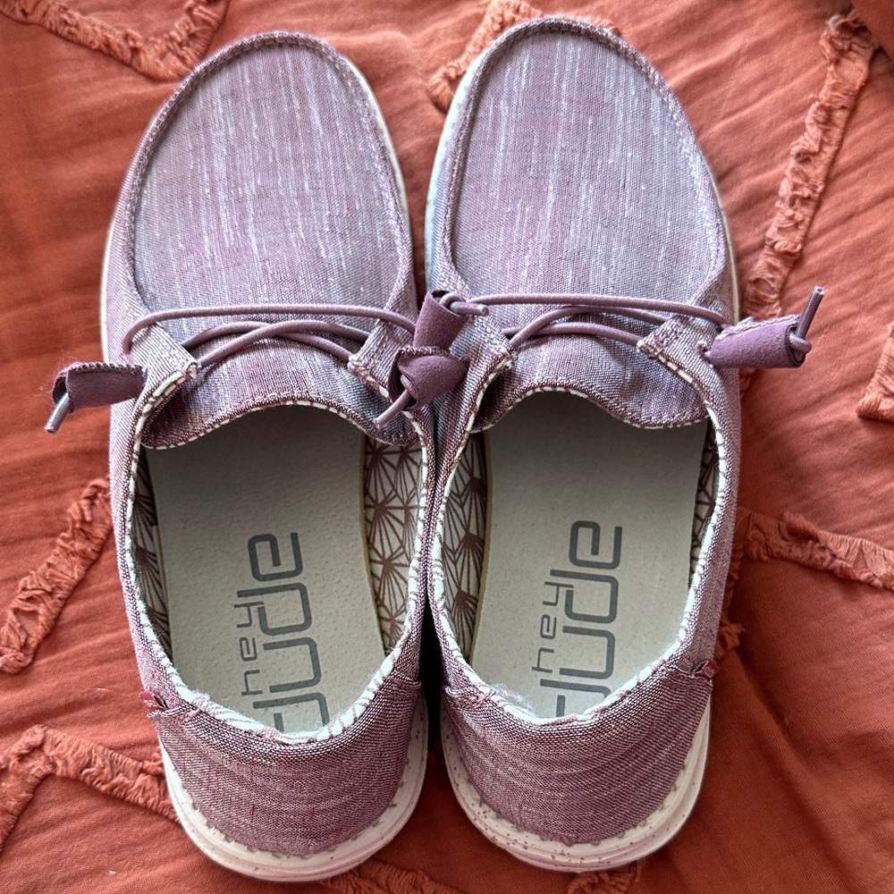 Hey Dude Women's Sparkling Rose shoes